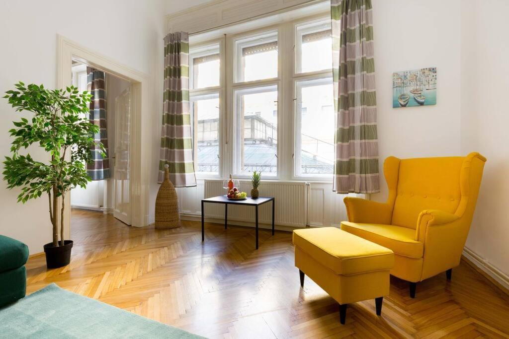 דירה Hidden Gem 1 Bedroom Next To Opera
